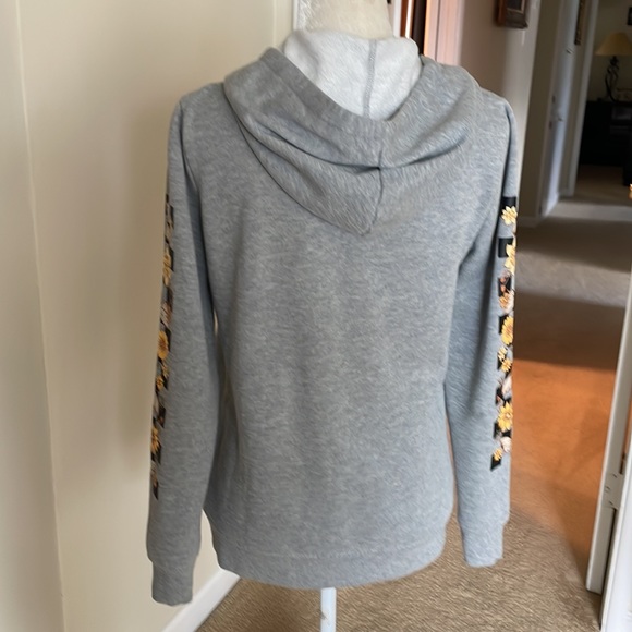 Vans Girls Hoodie. - Picture 8 of 13